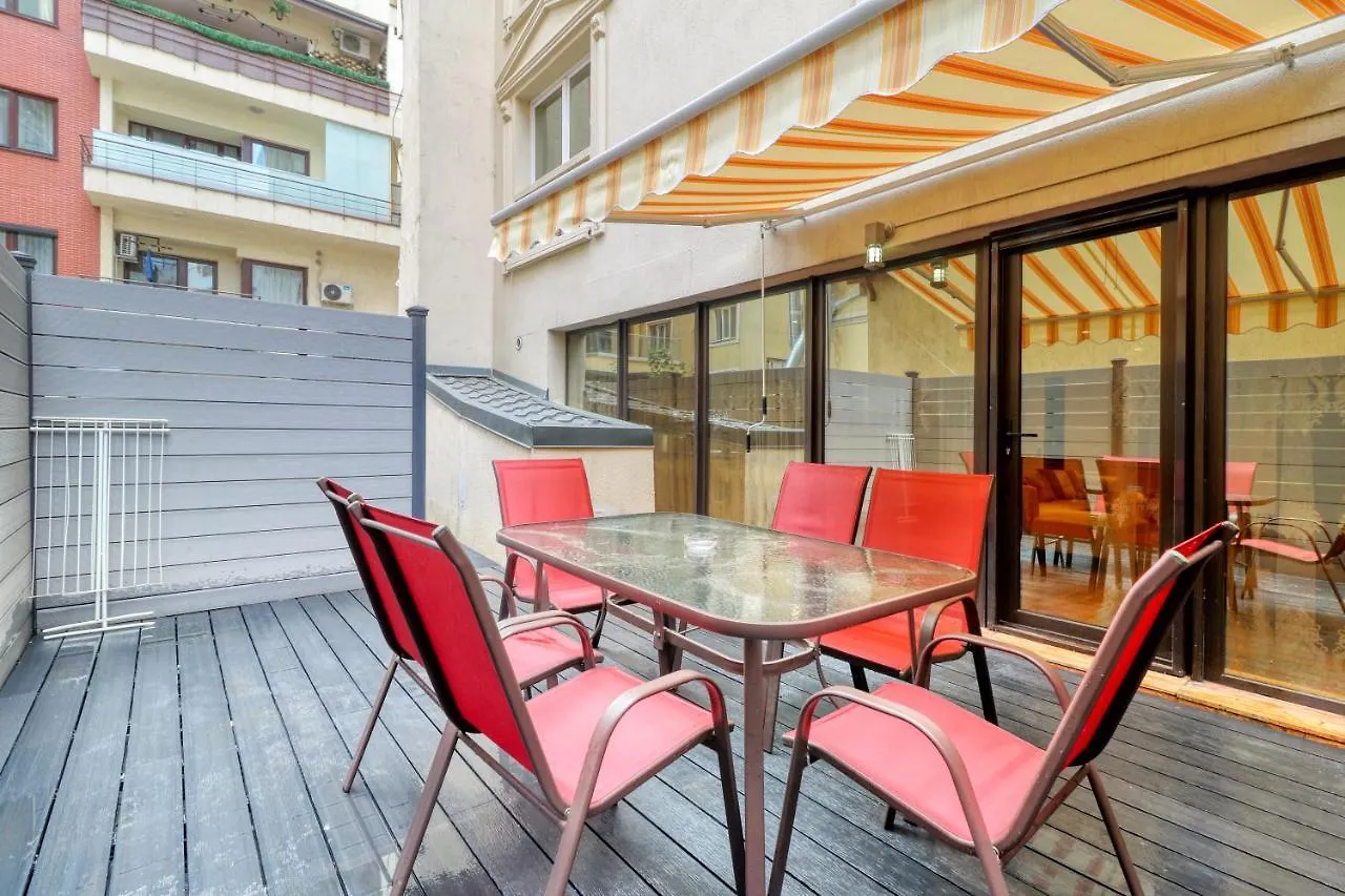 Luxurious 3 Bedroom Apartment In Herastrau 布加勒斯特 罗马尼亚